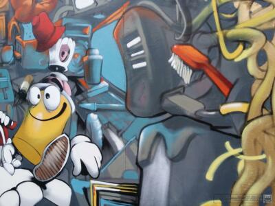 Freestyle painting with Cheo - "Man Cave"